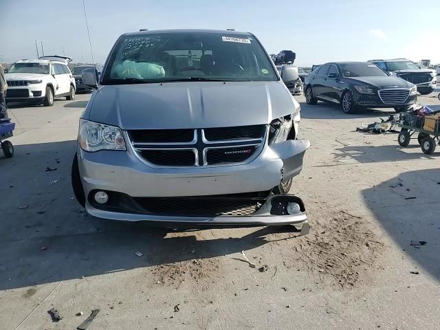 2018 Dodge Caravan - Image 10