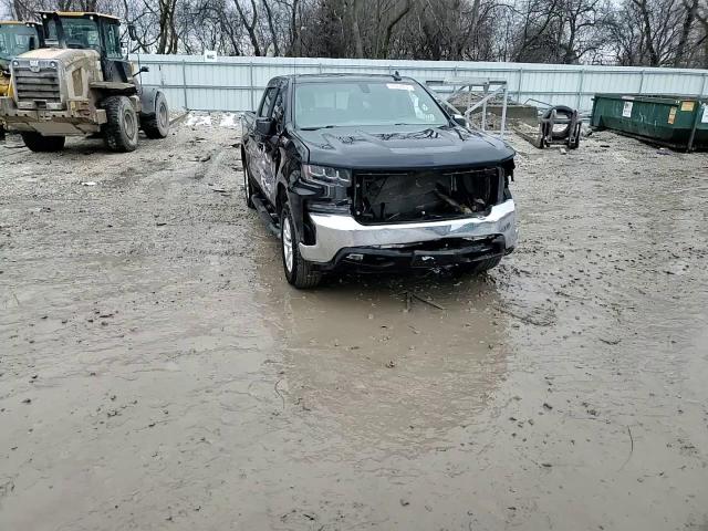 2019 Chevrolet Silverado - Image 13