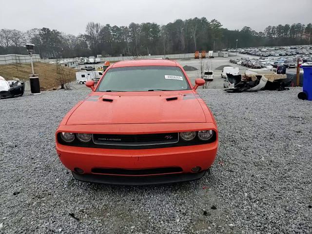 2013 Dodge Challenger - Image 10
