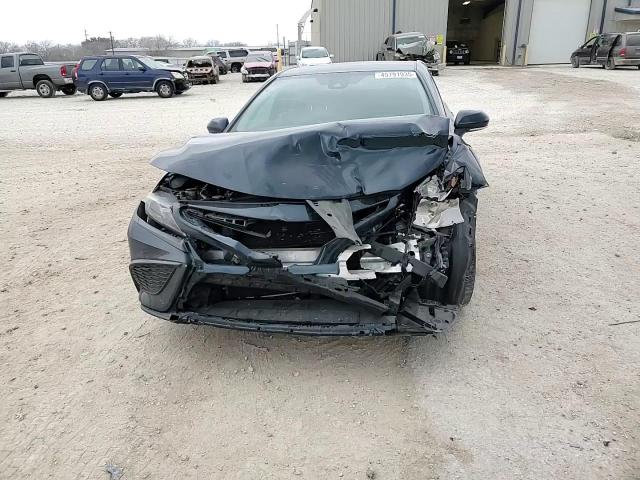 2021 Toyota Camry - Image 10