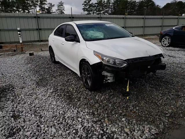 2021 Kia Forte - Image 14