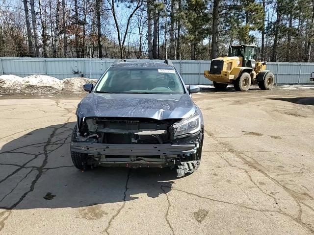 2018 Subaru Outback - Image 11