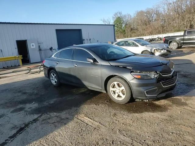 2018 Chevrolet Malibu - Image 13