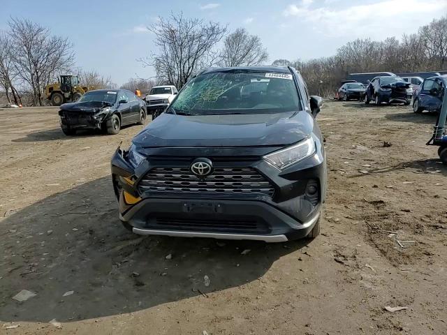 2020 Toyota RAV 4 - Image 12