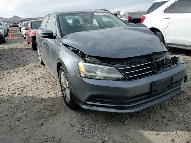 2015 Volkswagen Jetta - Image 11