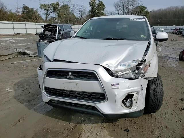 2013 Mitsubishi Outlander - Image 12