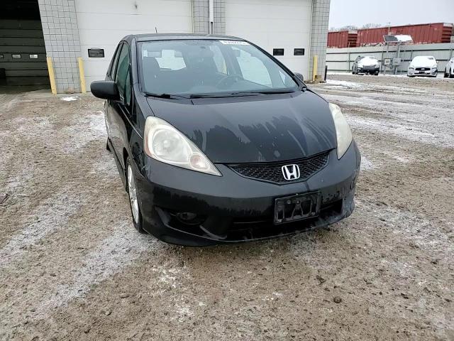 2010 Honda Fit - Image 10
