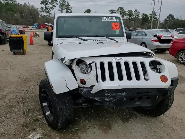 2013 Jeep Wrangler - Image 12