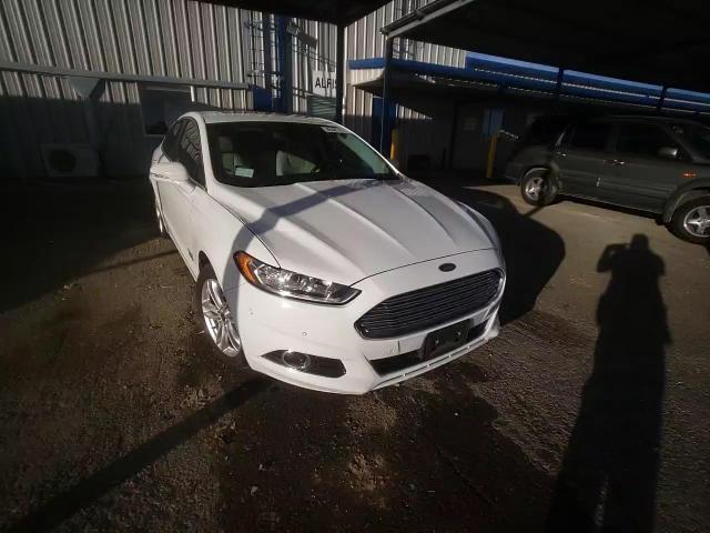 2016 Ford Fusion - Image 10