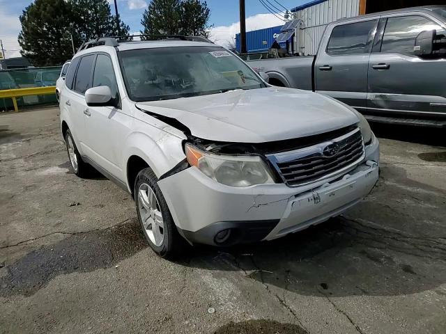 2009 Subaru Forester - Image 11