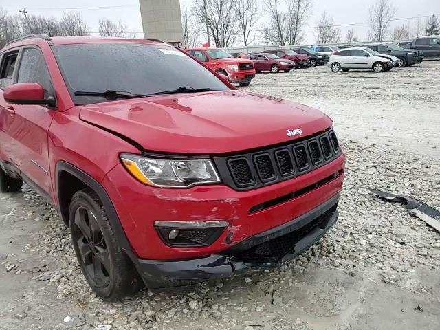2018 Jeep Compass - Image 14