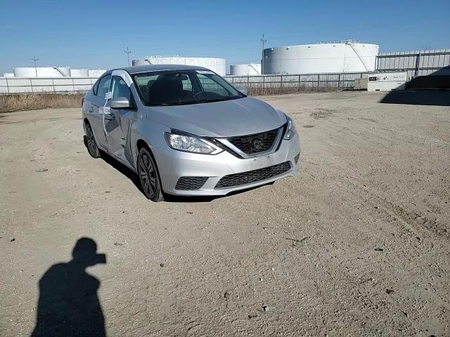 2017 Nissan Sentra - Image 11