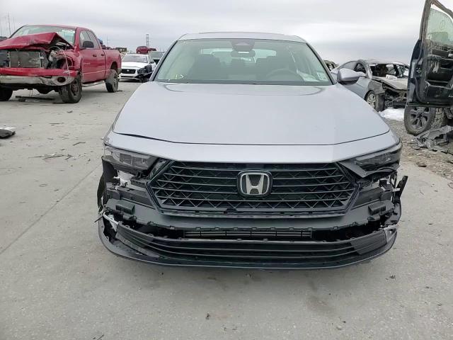 2023 Honda Accord - Image 11