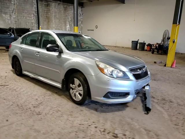 2014 Subaru Legacy - Image 13
