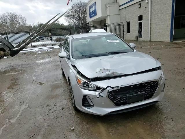 2018 Hyundai Elantra - Image 10
