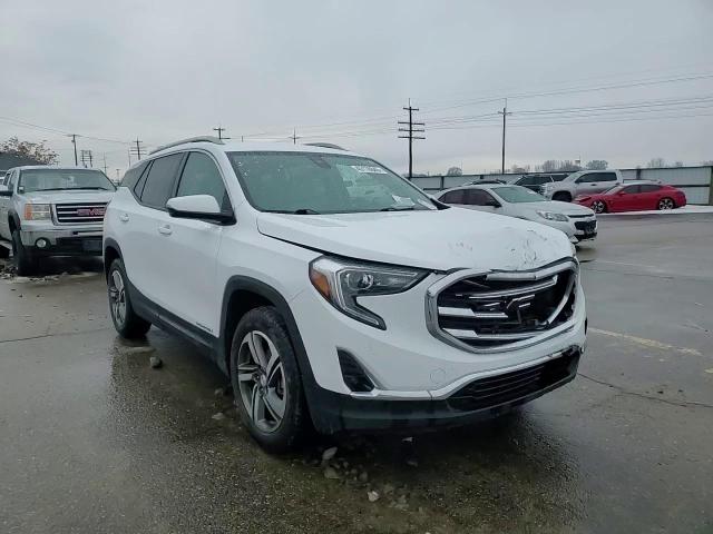 2020 GMC Terrain - Image 11
