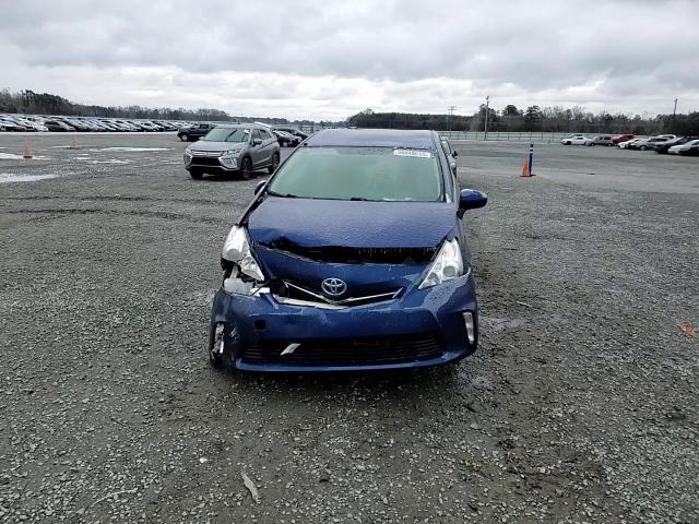 2012 Toyota Prius - Image 11