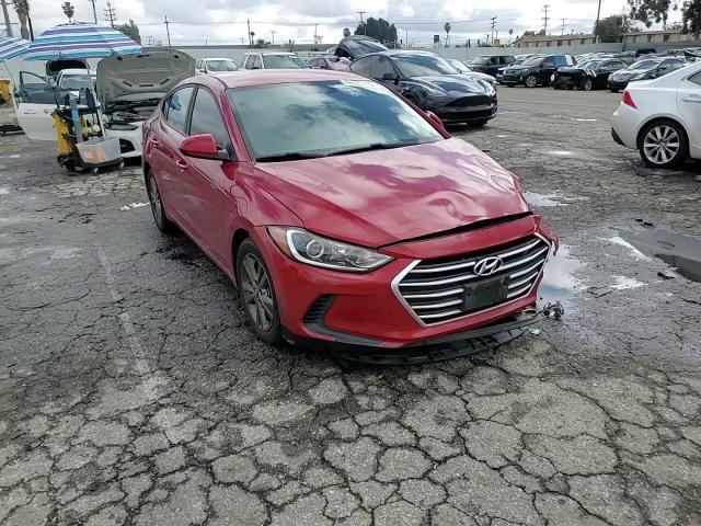 2018 Hyundai Elantra - Image 11