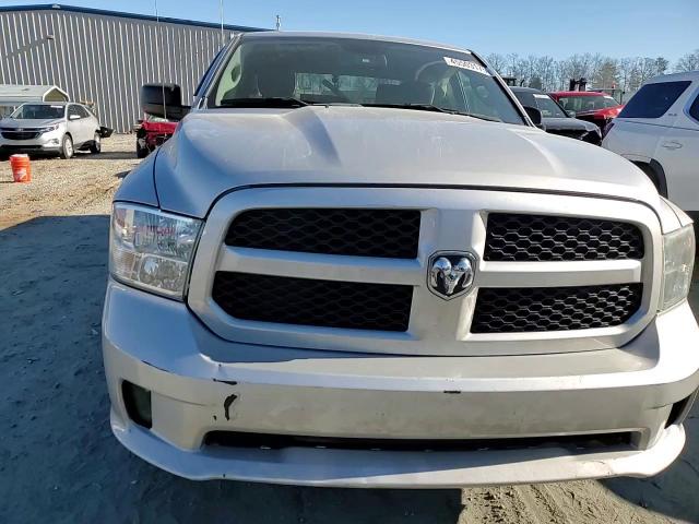2016 RAM 1500 - Image 11