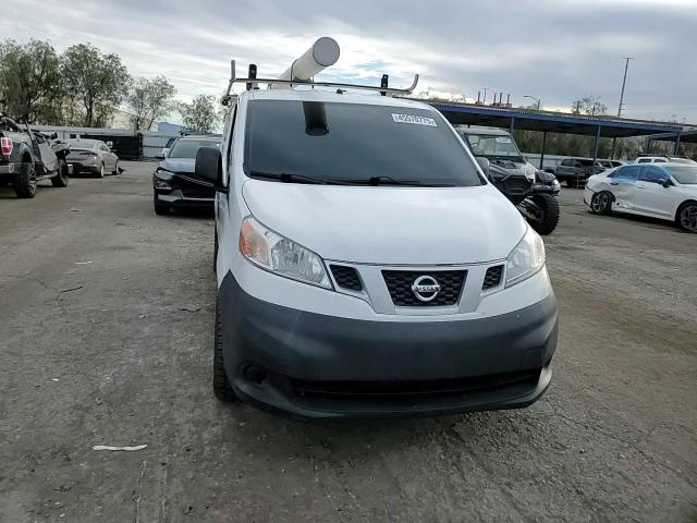 2015 Nissan NV - Image 14