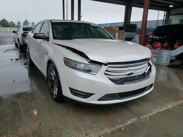 2013 Ford Taurus - Image 10