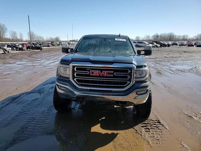 2017 GMC Sierra - Image 13