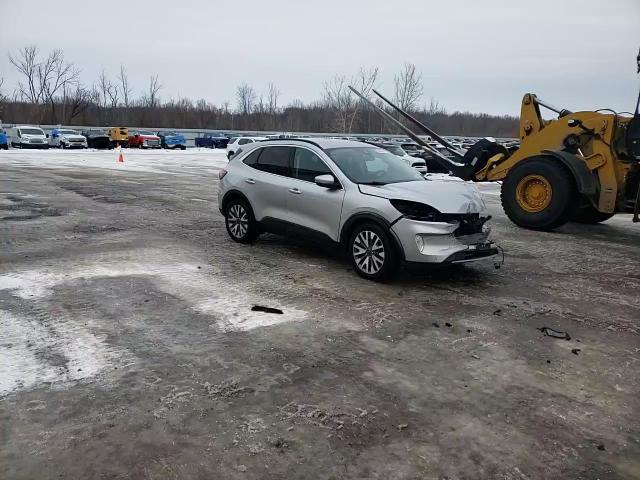 2020 Ford Escape - Image 15