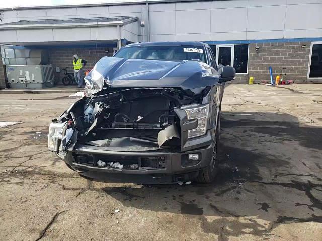 2016 Ford F-150 - Image 10