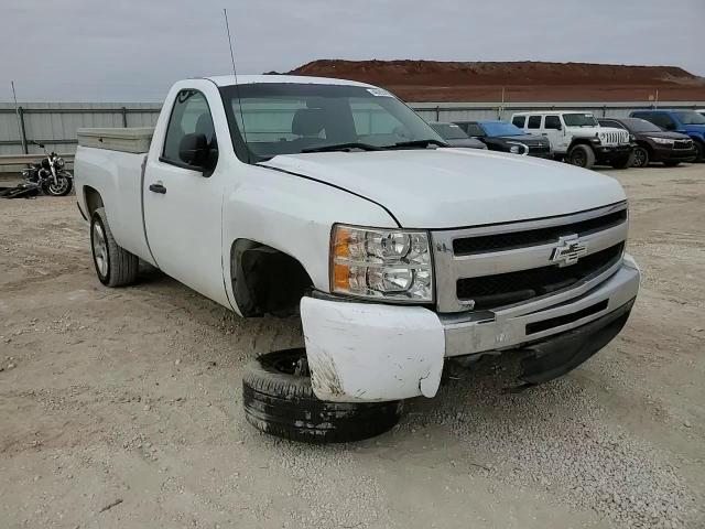 2013 Chevrolet Silverado - Image 11
