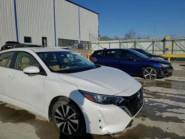 2024 Nissan Sentra - Image 13