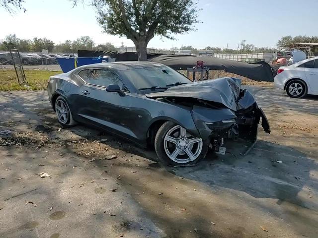 2019 Chevrolet Camaro - Image 11