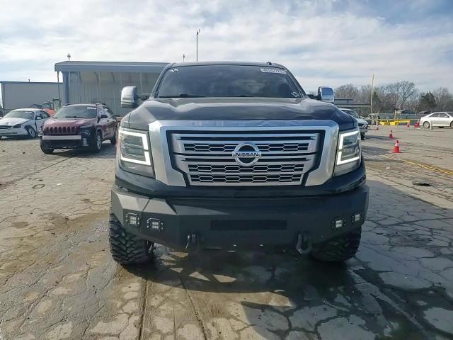 2021 Nissan Titan - Image 13