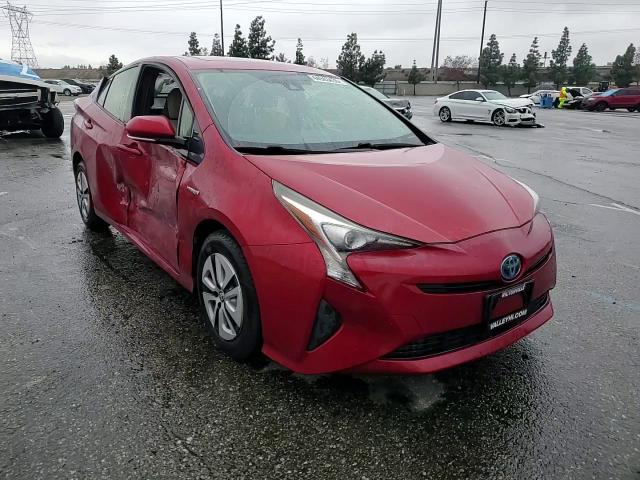 2016 Toyota Prius - Image 11