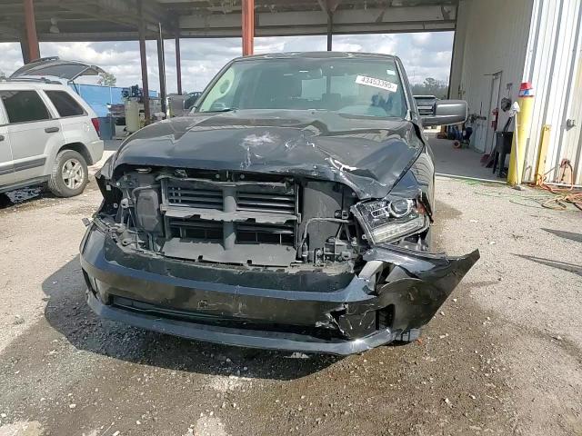 2015 RAM 1500 - Image 14