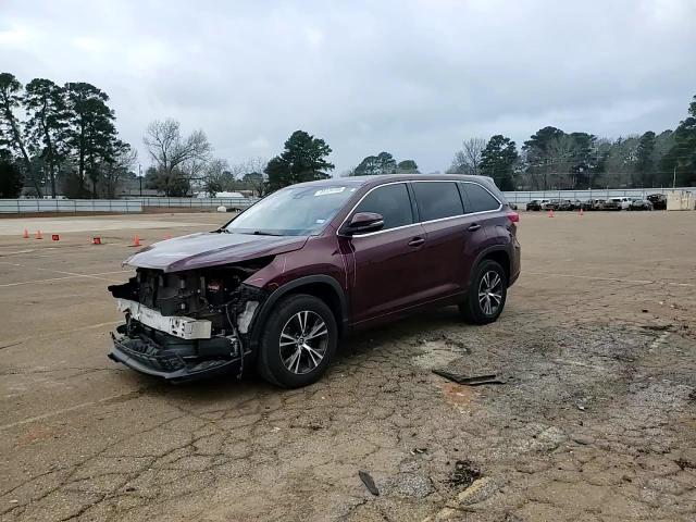 2018 Toyota Highlander - Image 12