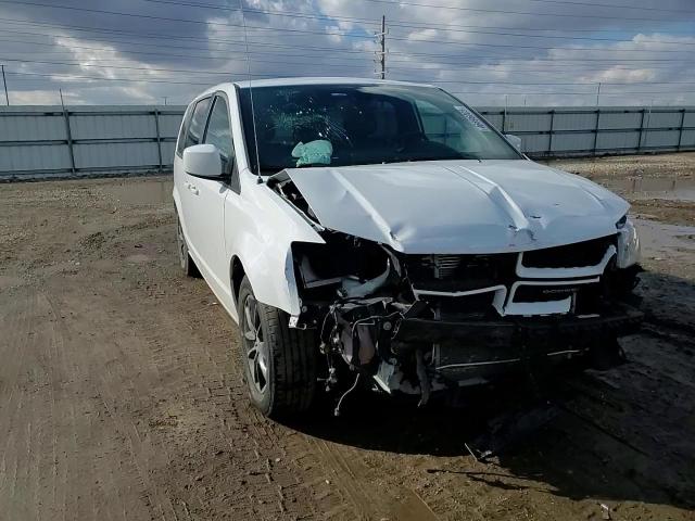 2019 Dodge Caravan - Image 12