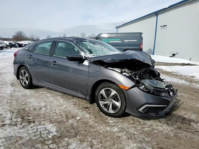 2019 Honda Civic - Image 11