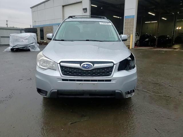 2015 Subaru Forester - Image 14