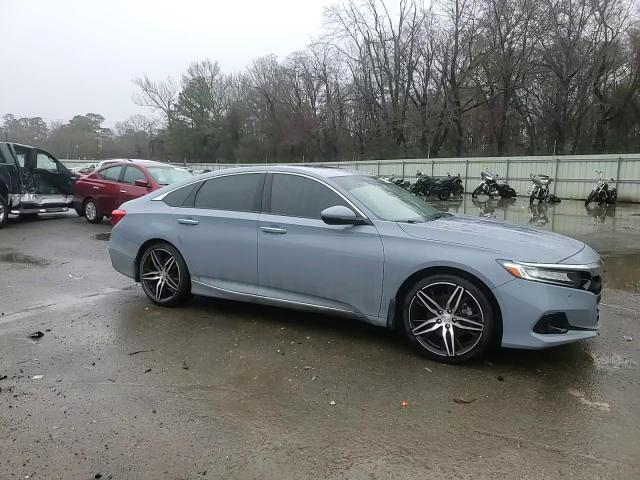 2022 Honda Accord - Image 13