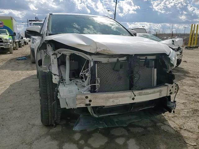 2019 Toyota Highlander - Image 11