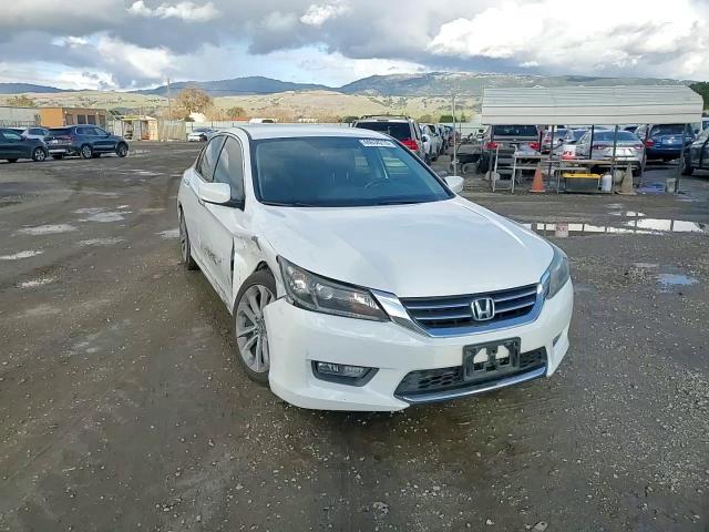 2015 Honda Accord - Image 10