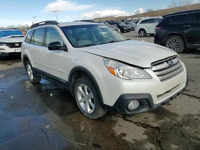 2014 Subaru Outback - Image 15