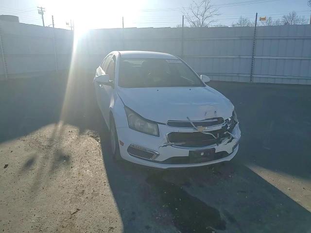 2015 Chevrolet Cruze - Image 10