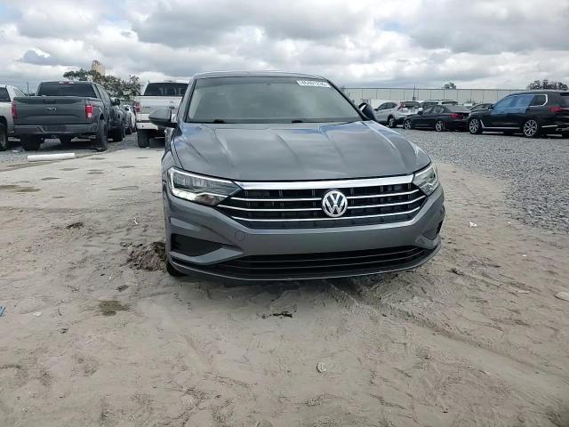 2021 Volkswagen Jetta - Image 10