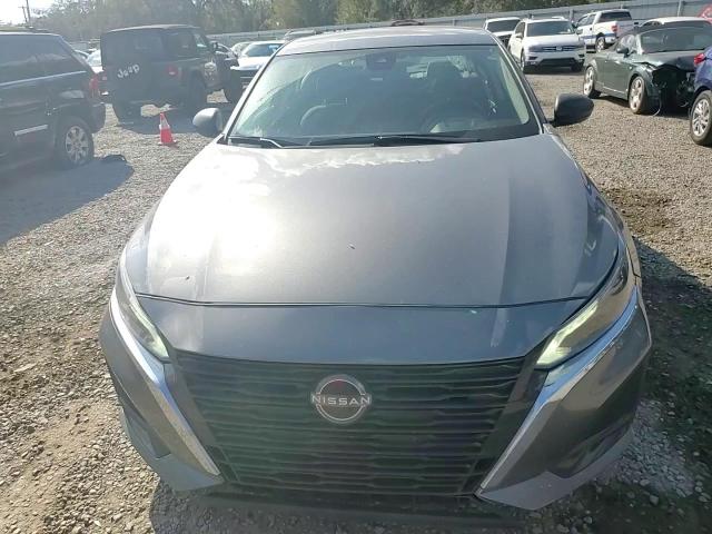 2024 Nissan Altima - Image 11