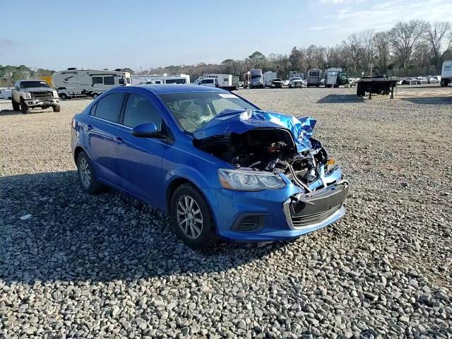 2017 Chevrolet Sonic - Image 11