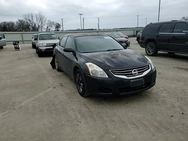 2012 Nissan Altima - Image 11