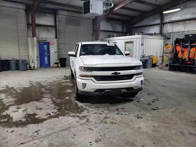 2017 Chevrolet Silverado - Image 11
