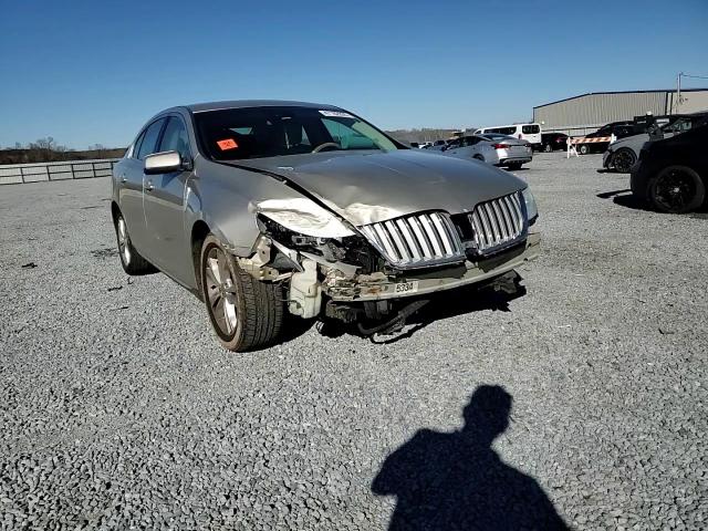 2011 Lincoln MKS - Image 10