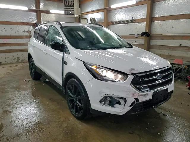 2017 Ford Escape - Image 14